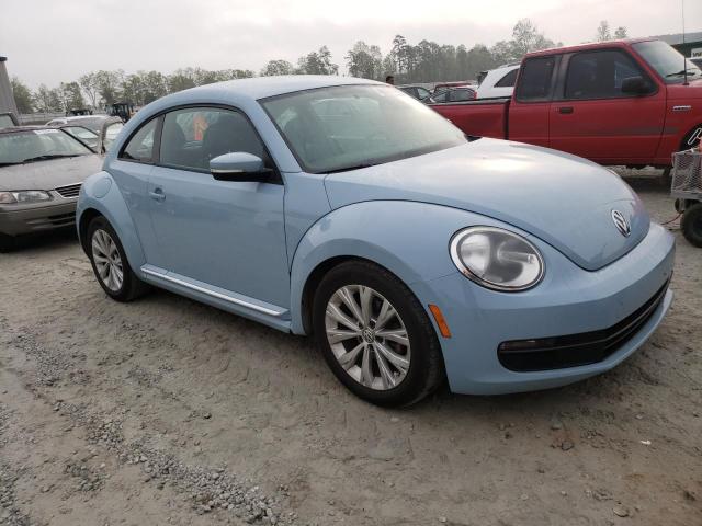 Photo 4 from auction – 2012 VOLKSWAGEN BEETLE with VIN 3VWJP7AT1CM601109