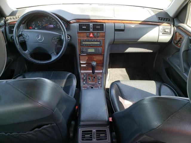 Photo 8 from auction – 2000 MERCEDES-BENZ E 320 with VIN WDBJF65J6YB095041