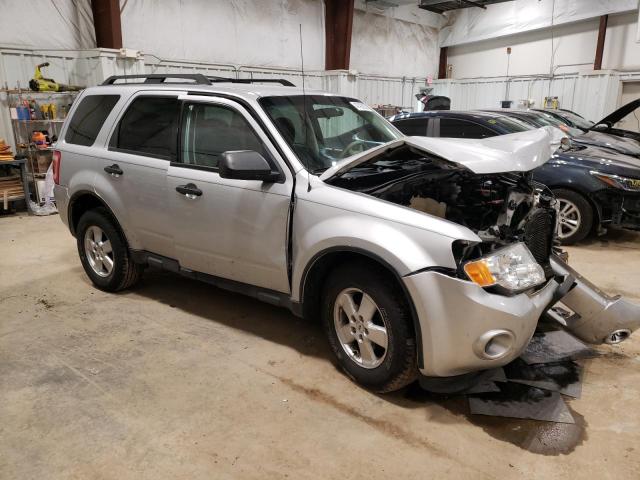 صورة رقم 4 من المزاد - 2010 FORD ESCAPE XLS مع VIN 1FMCU9C70AKD28583