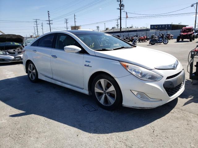 Photo 4 from auction – 2012 HYUNDAI SONATA HYB with VIN KMHEC4A49CA040528