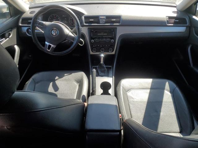Photo 8 from auction – 2014 VOLKSWAGEN PASSAT S with VIN 1VWAT7A3XEC043194