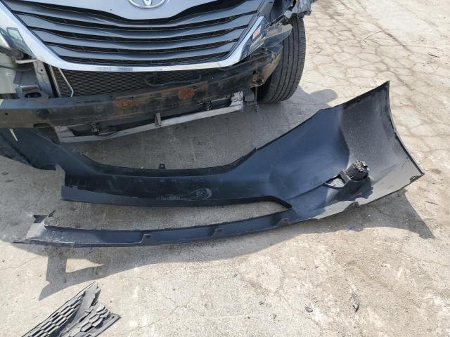 Photo 13 from auction – 2015 TOYOTA SIENNA XLE with VIN 5TDYK3DC4FS677240