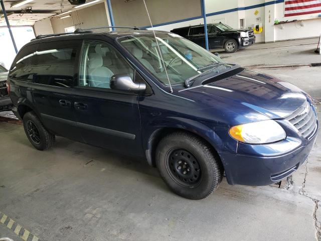 Photo 4 from auction – 2006 CHRYSLER TOWN & COU with VIN 1A4GP45R06B572668