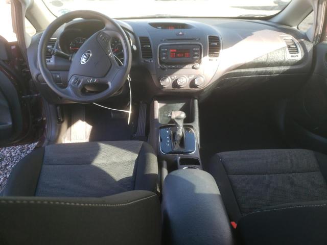 Photo 8 from auction – 2017 KIA FORTE LX with VIN 3KPFK4A72HE017120