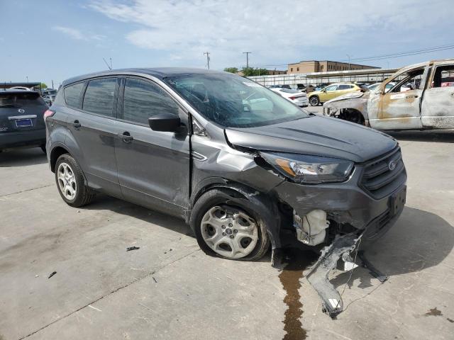 صورة رقم 4 من المزاد - 2018 FORD ESCAPE S مع VIN 1FMCU0F70JUC40130