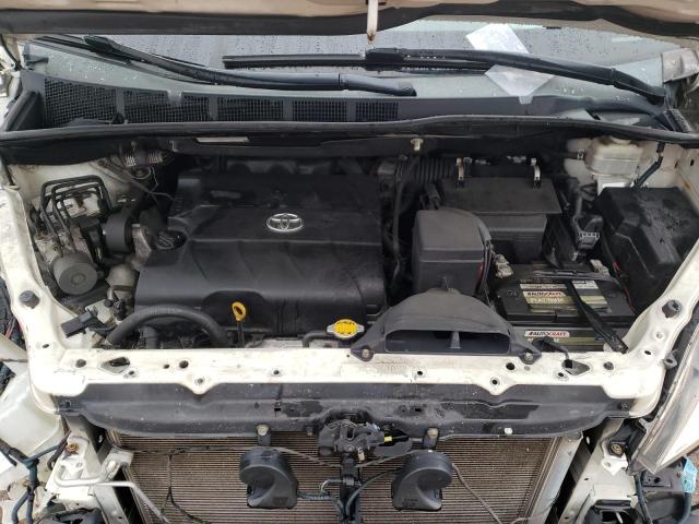 Photo 12 from auction – 2011 TOYOTA SIENNA XLE with VIN 5TDDK3DC6BS012512
