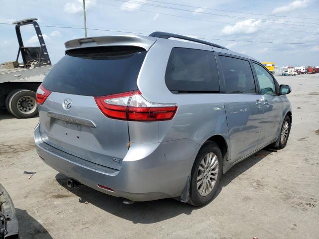 Photo 3 from auction – 2015 TOYOTA SIENNA XLE with VIN 5TDYK3DC4FS677240