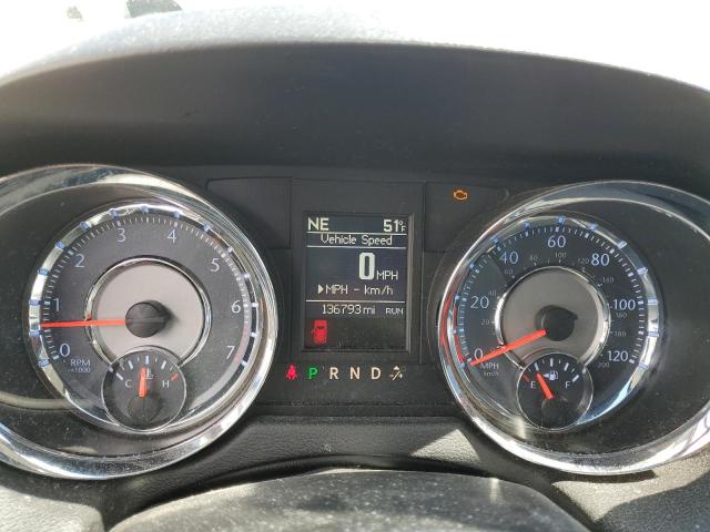 Photo 9 from auction – 2014 CHRYSLER TOWN & COU with VIN 2C4RC1BGXER358427