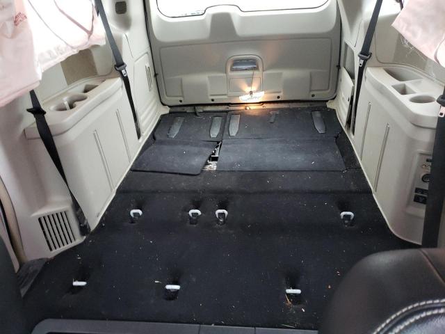 Photo 10 from auction – 2014 CHRYSLER TOWN & COU with VIN 2C4RC1BG1ER307169