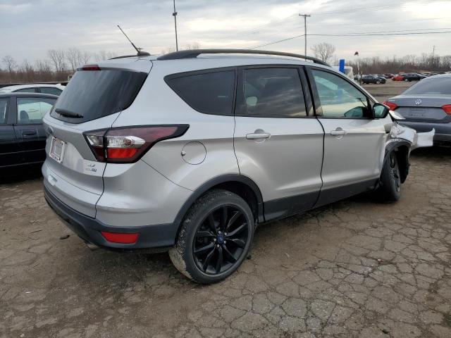 Photo 3 from auction – 2017 FORD ESCAPE SE with VIN 1FMCU9GD3HUB58931