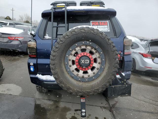 Photo 6 from auction – 2018 TOYOTA 4RUNNER SR with VIN JTEBU5JRXJ5552032