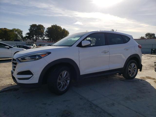 HYUNDAI TUCSON SE 2017 with VIN KM8J23A44HU343184 - Photo from auction