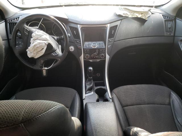 Photo 8 from auction – 2012 HYUNDAI SONATA SE with VIN 5NPEC4AB1CH365718