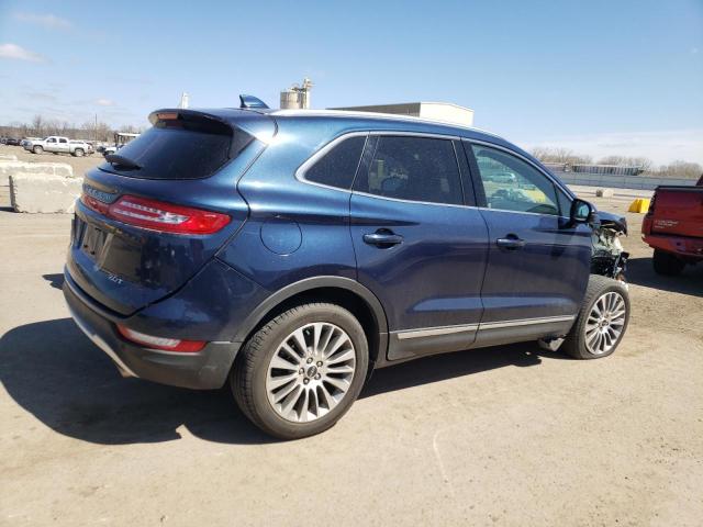 Photo 3 from auction – 2017 LINCOLN MKC RESERV with VIN 5LMCJ3C97HUL12304