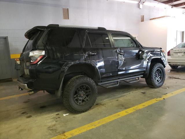 Photo 3 from auction – 2016 TOYOTA 4RUNNER SR with VIN JTEBU5JR2G5387926