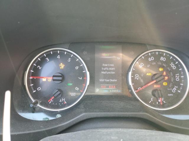 Photo 9 from auction – 2019 TOYOTA RAV4 XLE with VIN 2T3W1RFV8KW021014