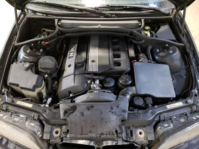 Photo 11 from auction – 2005 BMW 325 XI with VIN WBAEU33445PR14323