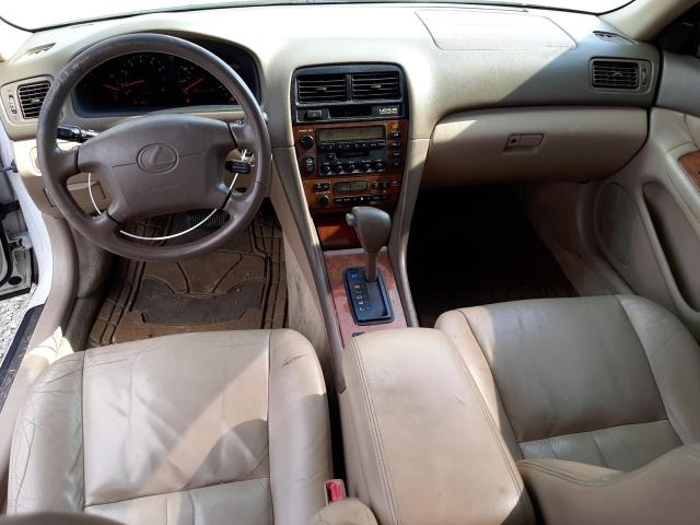 Photo 8 from auction – 2000 LEXUS ES 300 with VIN JT8BF28G4Y5102418