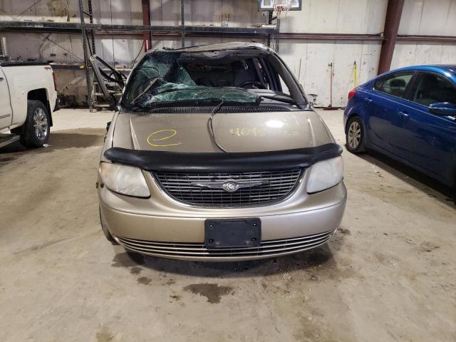 Photo 5 from auction – 2002 CHRYSLER TOWN & COU with VIN 2C4GP74L62R586879