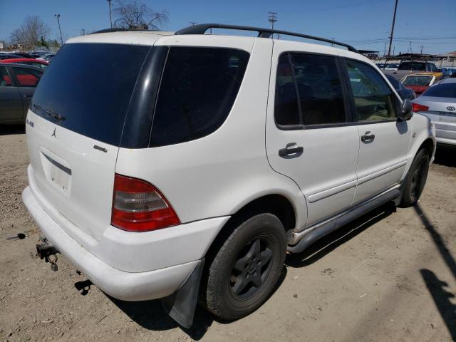 Photo 3 from auction – 2000 MERCEDES-BENZ ML 320 with VIN 4JGAB54E9YA157920