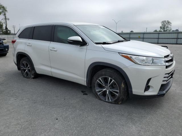 Photo 4 from auction – 2017 TOYOTA HIGHLANDER with VIN 5TDZARFH7HS031311
