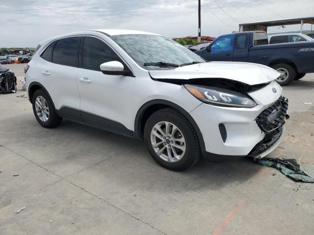 Photo 4 from auction – 2020 FORD ESCAPE SE with VIN 1FMCU0G61LUA75147