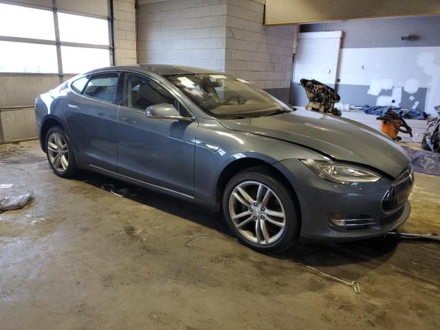 Photo 4 from auction – 2013 TESLA MODEL S with VIN 5YJSA1CP5DFP13763
