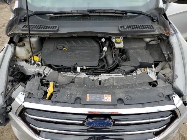 Photo 12 from auction – 2017 FORD ESCAPE SE with VIN 1FMCU9GD3HUB58931