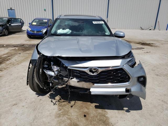 Photo 5 from auction – 2022 TOYOTA HIGHLANDER with VIN 5TDFZRAH2NS090703