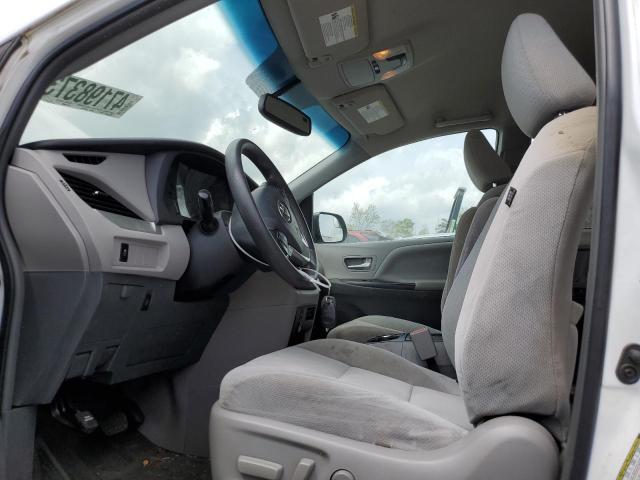 Photo 7 from auction – 2015 TOYOTA SIENNA LE with VIN 5TDKK3DCXFS594028