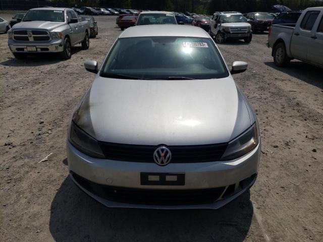Photo 5 from auction – 2014 VOLKSWAGEN JETTA SE with VIN 3VWD17AJ7EM246169