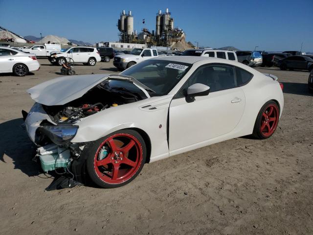 TOYOTA 86 BASE 2017 with VIN JF1ZNAA14H9710330 - Photo from auction