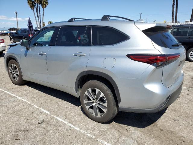 Photo 2 from auction – 2021 TOYOTA HIGHLANDER with VIN 5TDHZRAH8MS069068