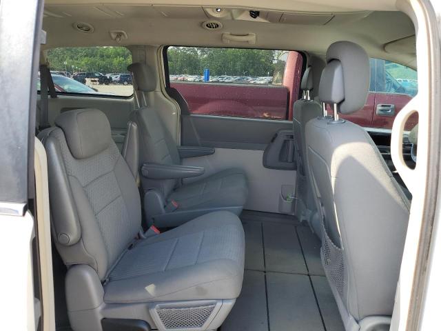 Photo 11 from auction – 2010 CHRYSLER TOWN & COU with VIN 2A4RR5D1XAR375988