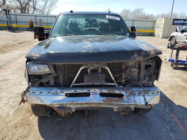 Photo 5 from auction – 2005 CHEVROLET SILVERADO with VIN 1GCHK23UX5F957859