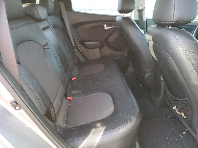 Photo 11 from auction – 2012 HYUNDAI TUCSON GLS with VIN KM8JUCAC6CU533918