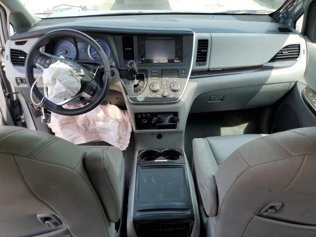 Photo 8 from auction – 2015 TOYOTA SIENNA XLE with VIN 5TDYK3DC4FS677240