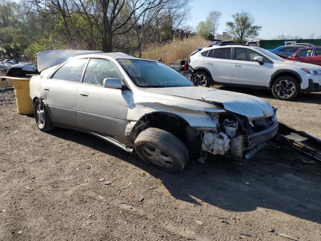 Photo 4 from auction – 1999 LEXUS ES 300 with VIN JT8BF28G8X5062231