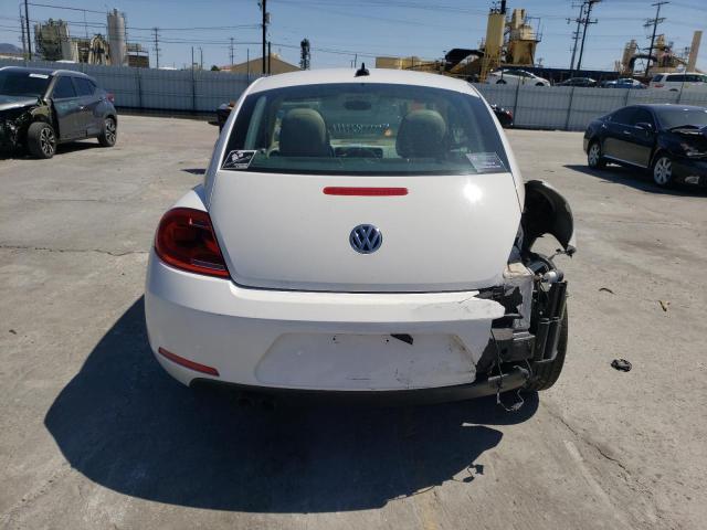 Photo 6 from auction – 2014 VOLKSWAGEN BEETLE with VIN 3VWJP7AT5EM628137