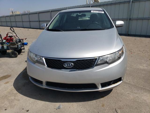 Photo 5 from auction – 2011 KIA FORTE with VIN KNAFU4A20B5383026