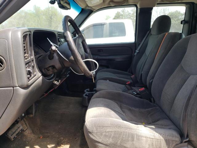 Photo 7 from auction – 2004 CHEVROLET SILVERADO with VIN 2GCEC19V541308728