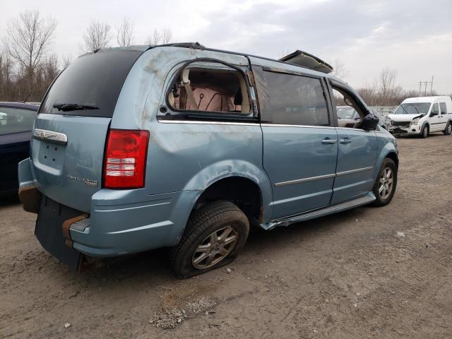 Photo 3 from auction – 2010 CHRYSLER TOWN & COU with VIN 2A4RR5D18AR151229