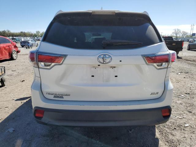 Photo 6 from auction – 2015 TOYOTA HIGHLANDER with VIN 5TDKKRFH7FS112367