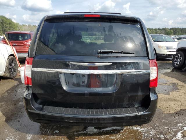 Photo 6 from auction – 2015 CHRYSLER TOWN & COU with VIN 2C4RC1BG3FR740591