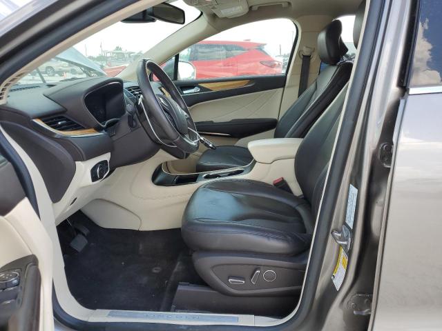 Photo 7 from auction – 2016 LINCOLN MKC SELECT with VIN 5LMCJ2C90GUJ15497
