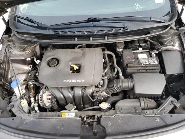 Photo 11 from auction – 2017 KIA FORTE LX with VIN 3KPFK4A76HE048001