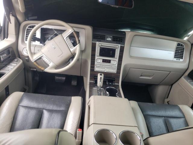 Photo 8 from auction – 2010 LINCOLN NAVIGATOR with VIN 5LMJJ2H5XAEJ09527
