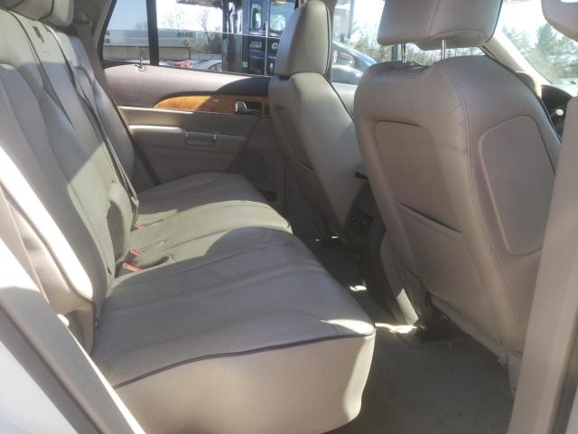 Photo 11 from auction – 2011 LINCOLN MKX with VIN 2LMDJ8JK4BBJ25422