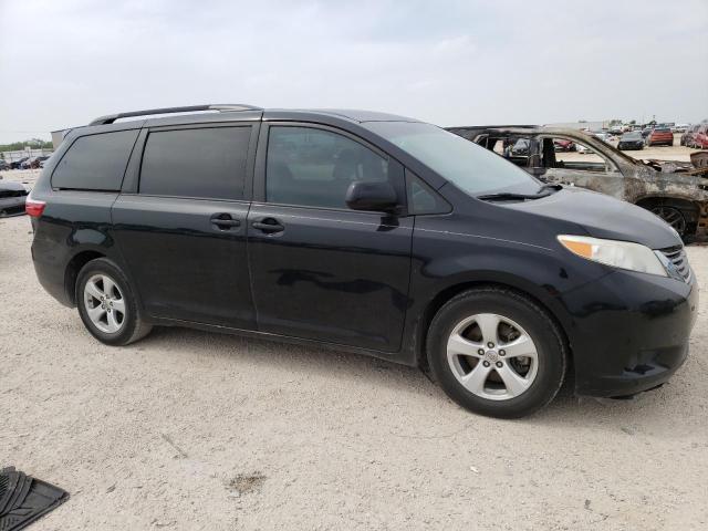 Photo 4 from auction – 2015 TOYOTA SIENNA LE with VIN 5TDKK3DC7FS679392