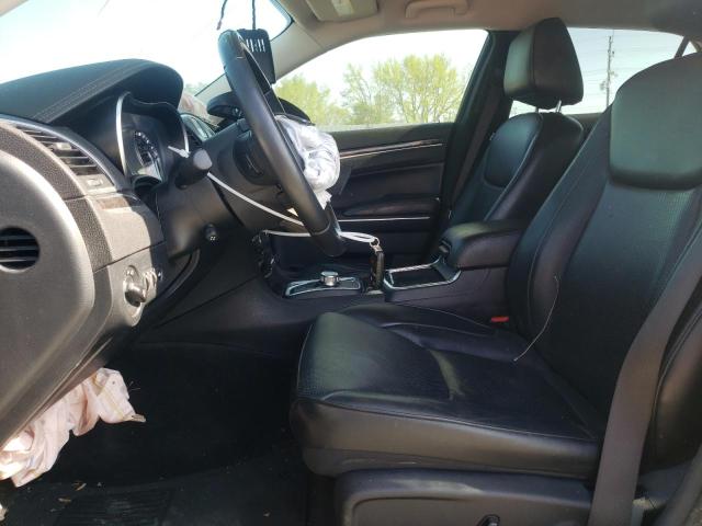 Photo 7 from auction – 2018 CHRYSLER 300 LIMITE with VIN 2C3CCAEG8JH120114